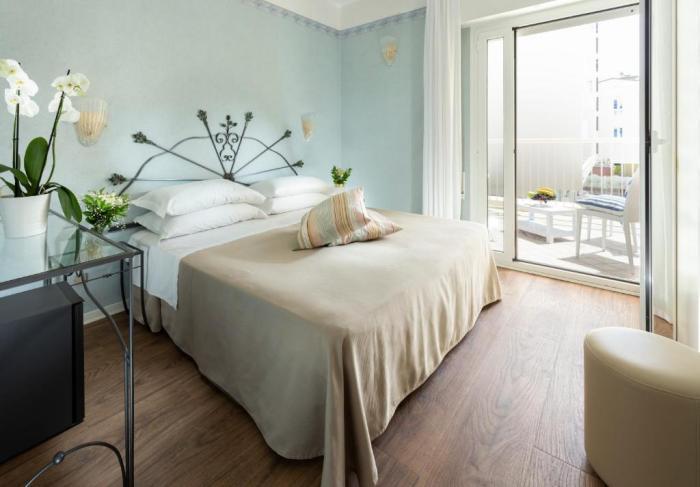 Hotel Apollo Riccione Pokoj fotografie