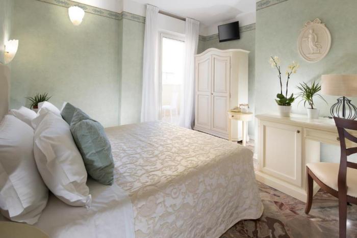 Hotel Apollo Riccione Pokoj fotografie